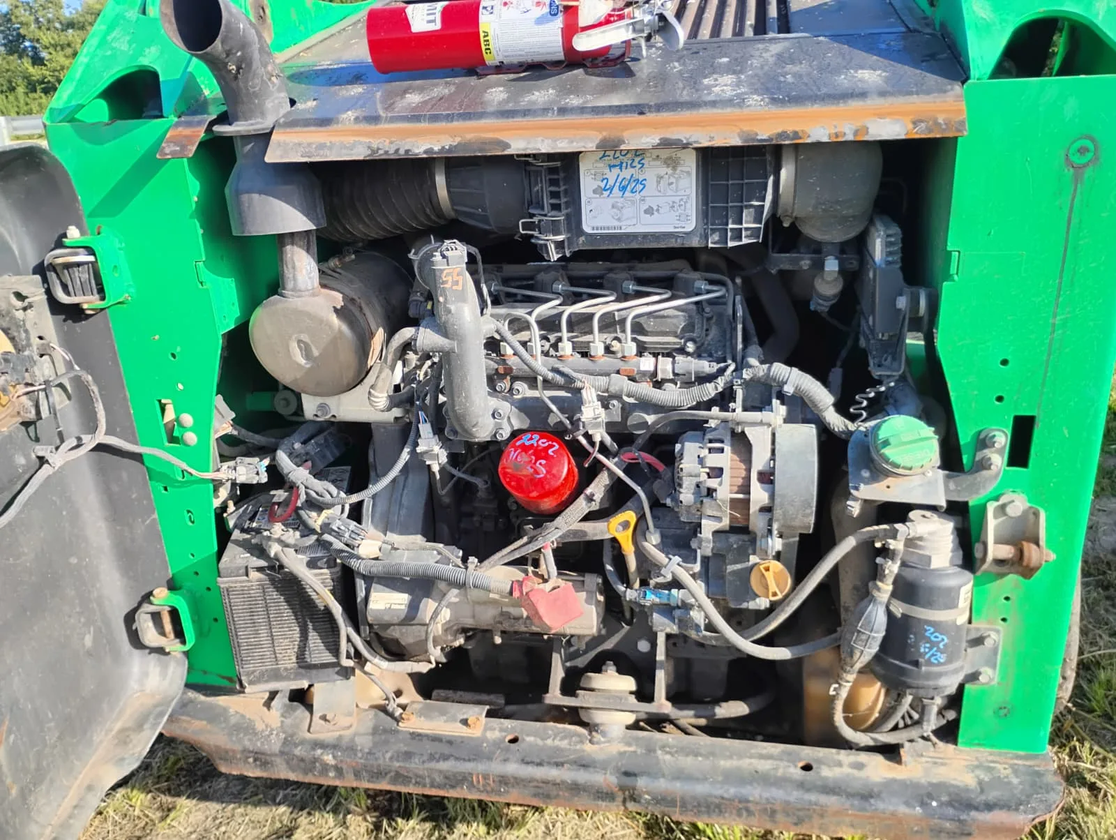 2020 Bobcat T550 Skid Steer view 8